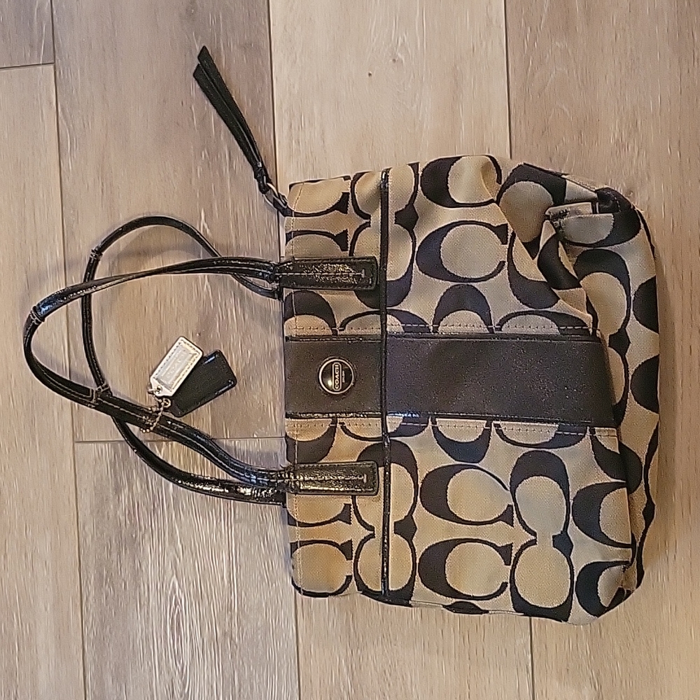 Coach purse